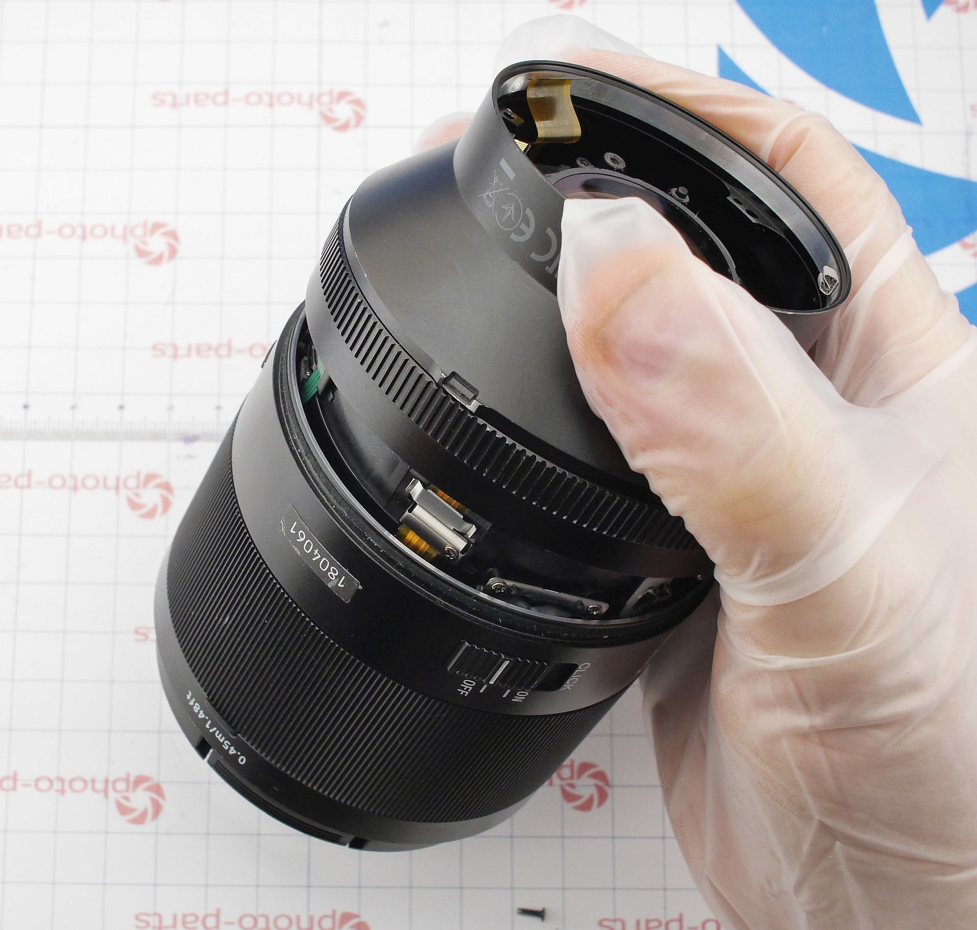 Розбирання і ремонт Sony FE Planar T* 50mm F1.4 ZA